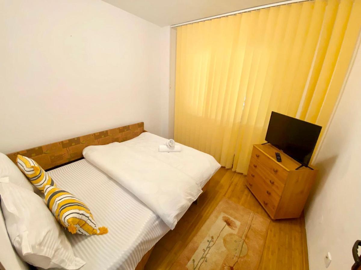Jad - Familiy 4 Rooms Apartment - Near Forest And Historic Center - Racadau Брашов Экстерьер фото