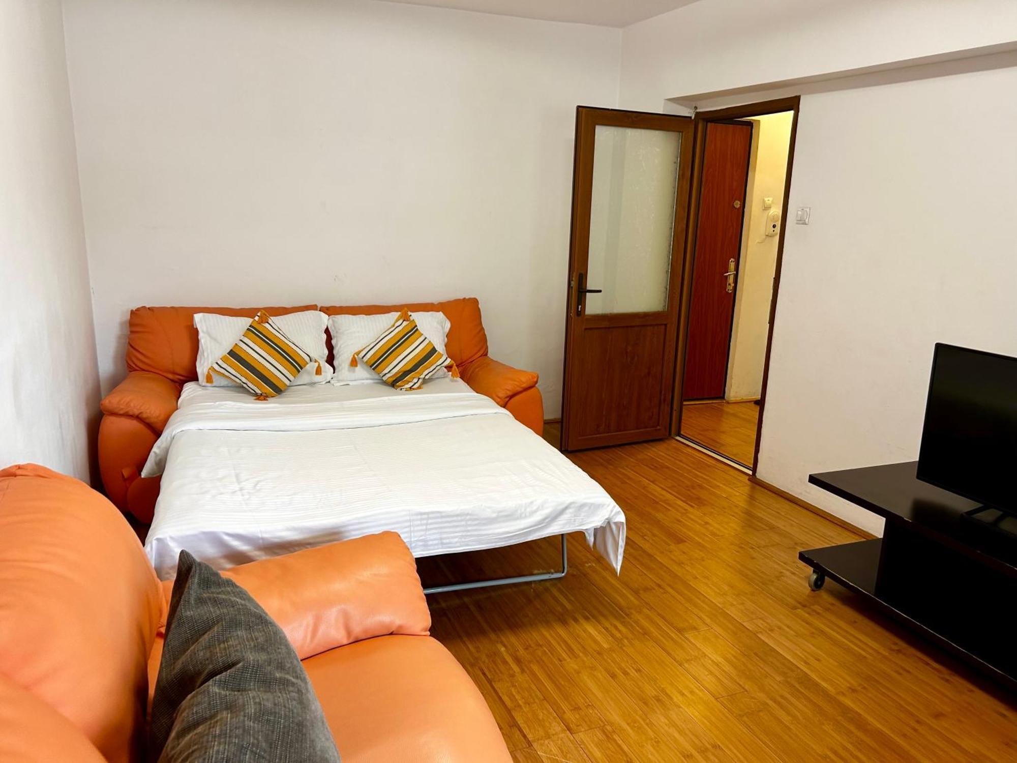 Jad - Familiy 4 Rooms Apartment - Near Forest And Historic Center - Racadau Брашов Экстерьер фото