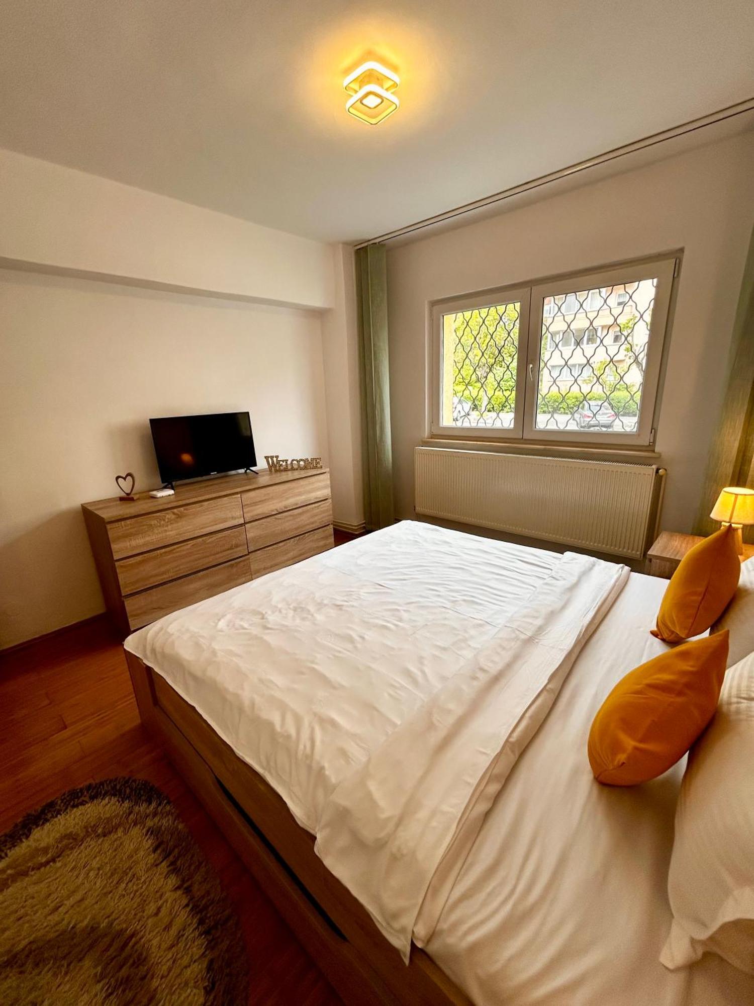 Jad - Familiy 4 Rooms Apartment - Near Forest And Historic Center - Racadau Брашов Экстерьер фото